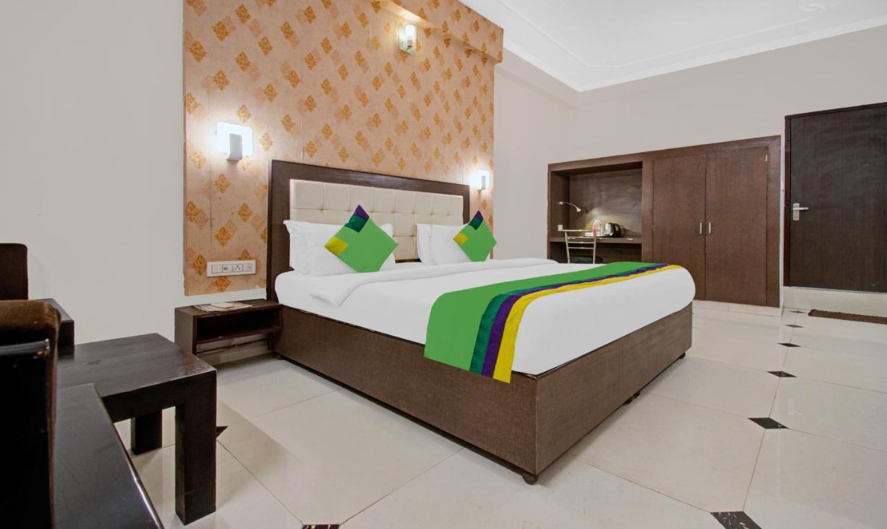Treebo Trend Dream Palace Jaipur Exterior photo