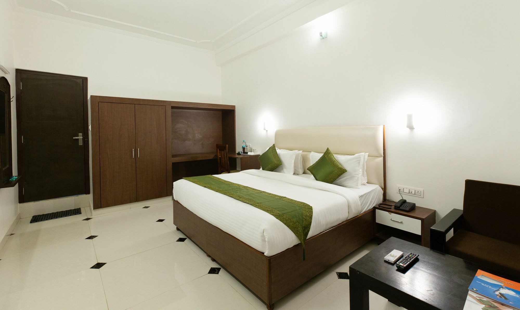 Treebo Trend Dream Palace Jaipur Exterior photo